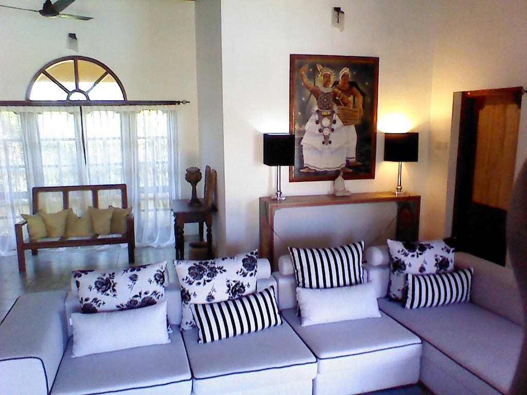 Villa Sea Breeze Kepungoda Экстерьер фото