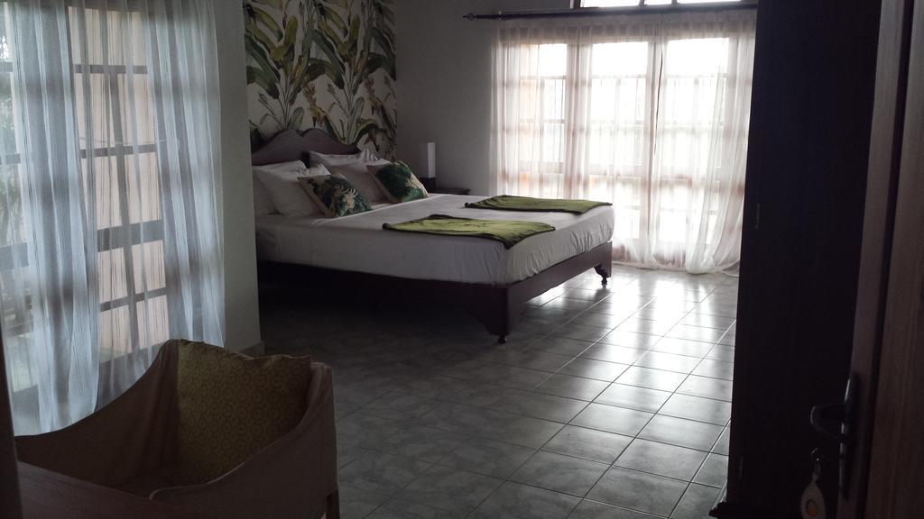 Villa Sea Breeze Kepungoda Экстерьер фото